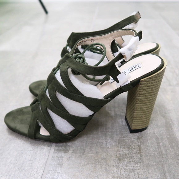 Cape Robbin Shoes - Olive lace up chunky heels